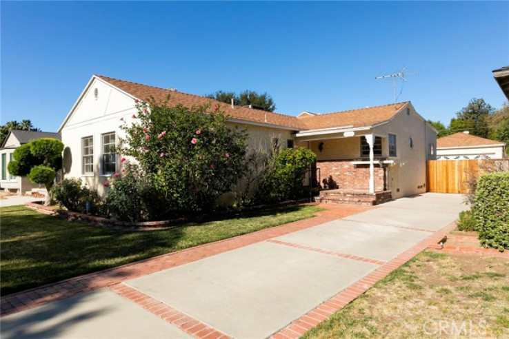 3 Bed Home for Sale in Van Nuys, California