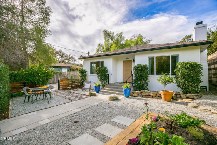 2 Bed Home for Sale in Ojai, California