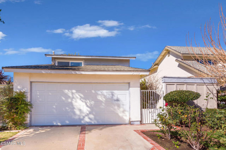 Residential Home in Agoura