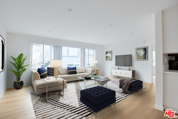 2 Bed Home for Sale in Santa Monica, California