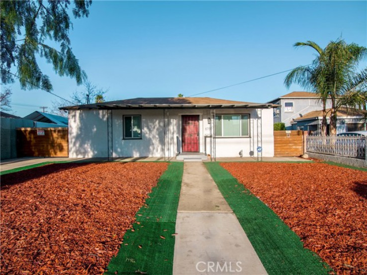 2 Bed Home for Sale in Sun Valley, California