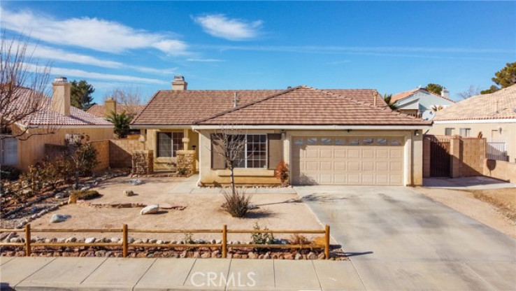 4 Bed Home for Sale in Rosamond, California