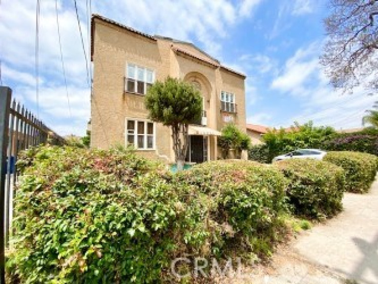  Income Home for Sale in Los Angeles, California