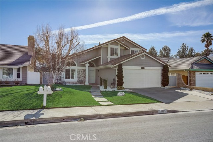 4 Bed Home for Sale in Saugus, California
