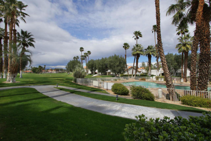 2 Bed Home for Sale in Palm Desert, California