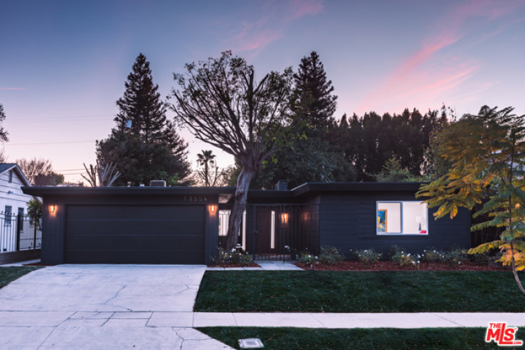 4 Bed Home for Sale in Sherman Oaks, California