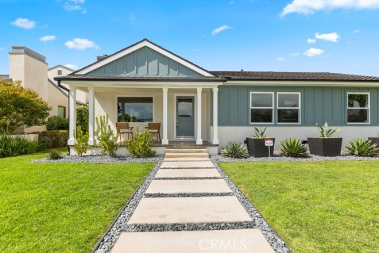 4 Bed Home for Sale in Costa Mesa, California