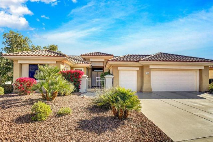 3 Bed Home for Sale in Palm Desert, California