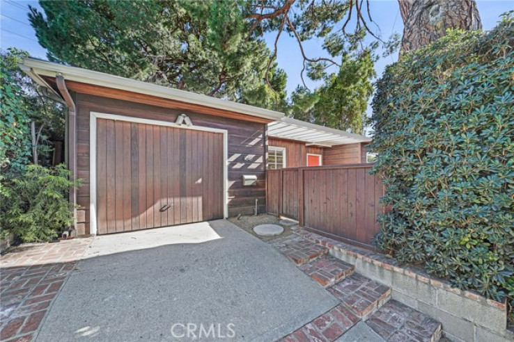 3 Bed Home for Sale in Burbank, California