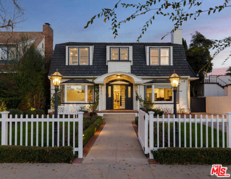 5 Bed Home for Sale in Beverly Hills, California