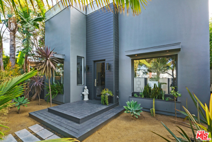 Residential Home in Venice