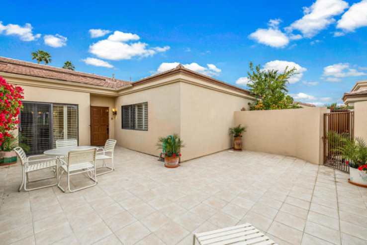 2 Bed Home for Sale in Palm Desert, California