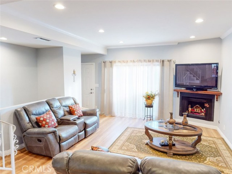 3 Bed Home for Sale in Van Nuys, California