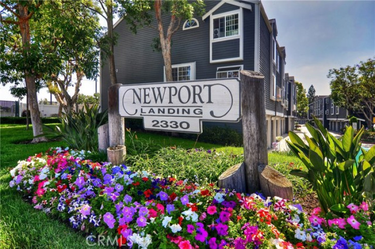 Residential Home in Central Costa Mesa