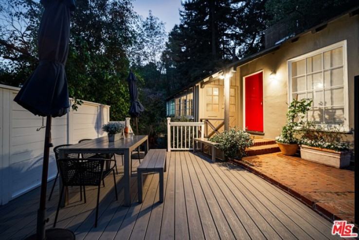Residential Home in Sunset Strip - Hollywood Hills West