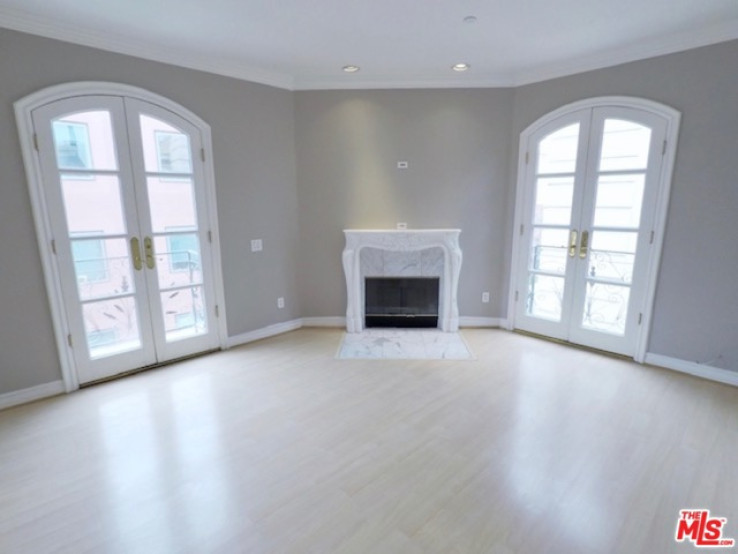 3 Bed Home for Sale in Beverly Hills, California