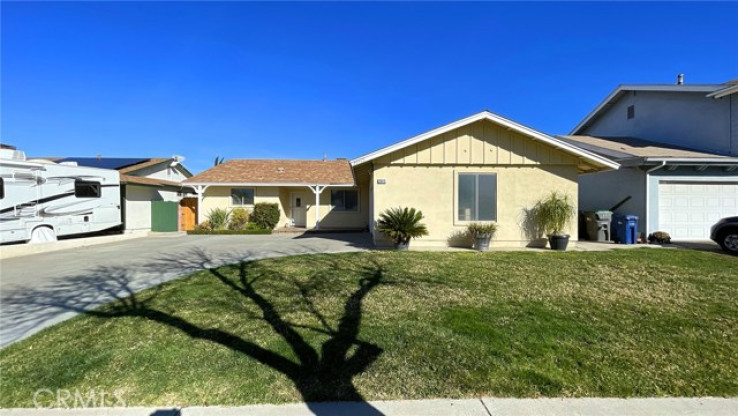 3 Bed Home for Sale in Canyon Country, California