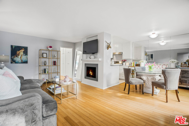 1 Bed Home for Sale in Santa Monica, California
