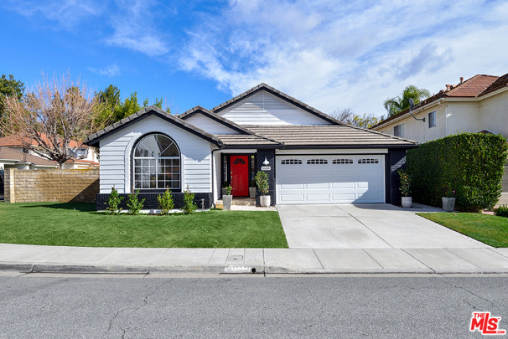 3 Bed Home for Sale in Oak Park, California