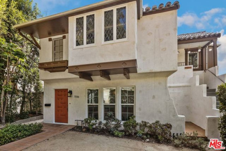 Residential Income in Los Feliz