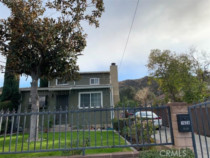 Residential Home in Sunland/Tujunga