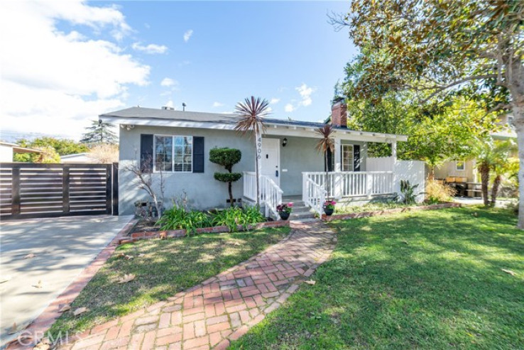 3 Bed Home for Sale in Toluca Lake, California