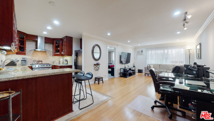 Residential Home in Brentwood