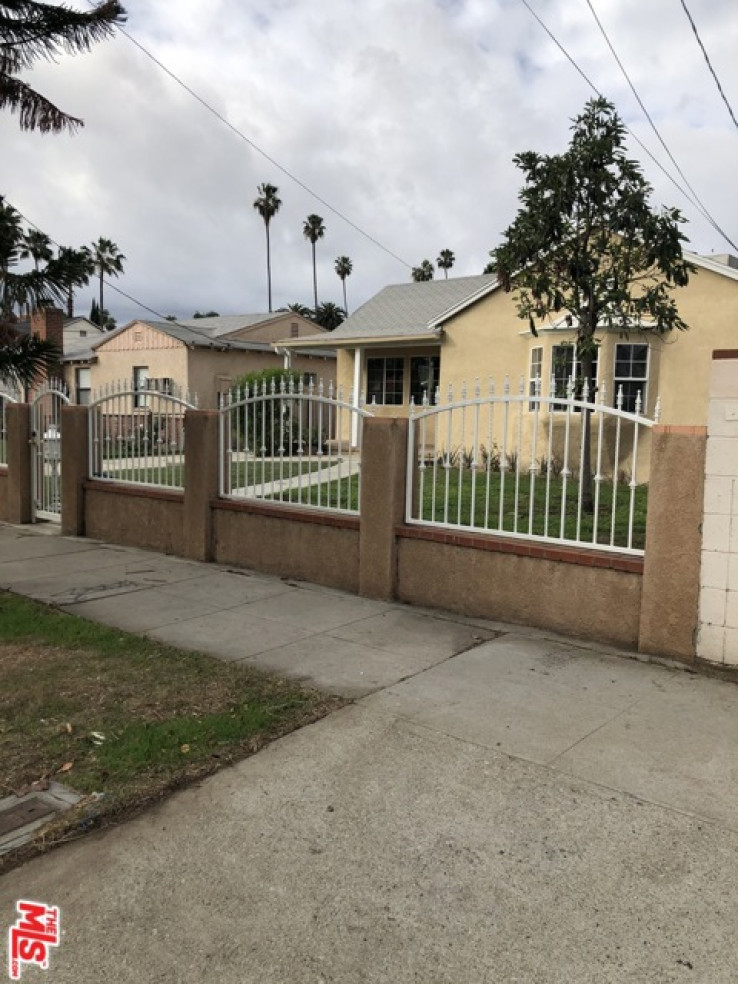 4 Bed Home for Sale in Van Nuys, California