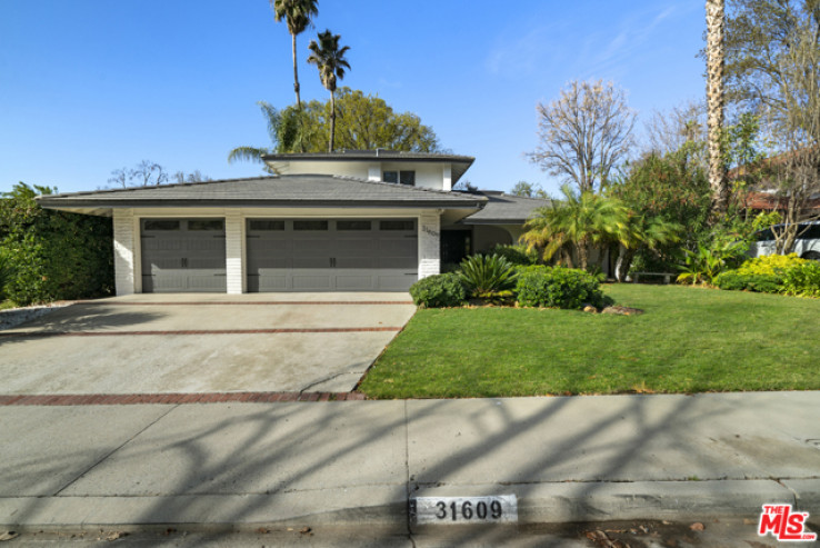 4 Bed Home for Sale in Westlake Village, California
