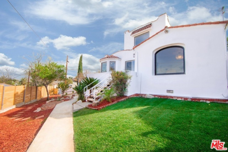 3 Bed Home for Sale in Los Angeles, California