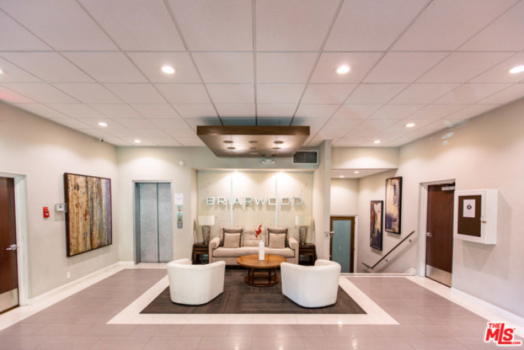 2 Bed Home for Sale in Los Angeles, California