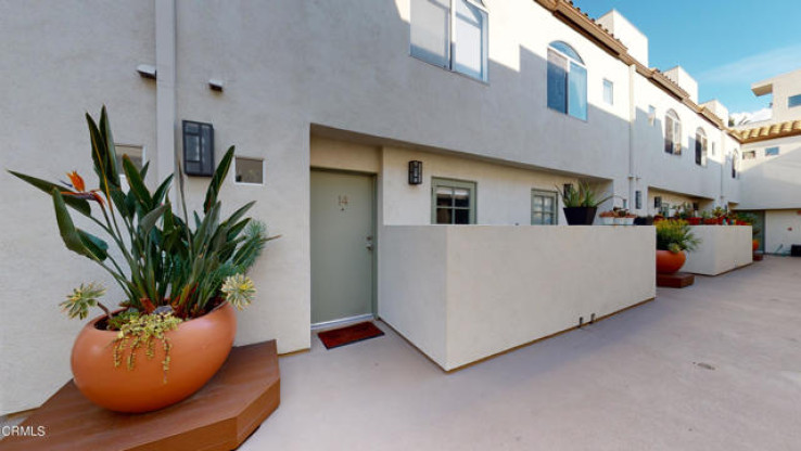 2 Bed Home for Sale in Los Angeles, California
