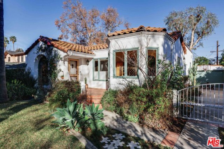 3 Bed Home for Sale in Studio City, California