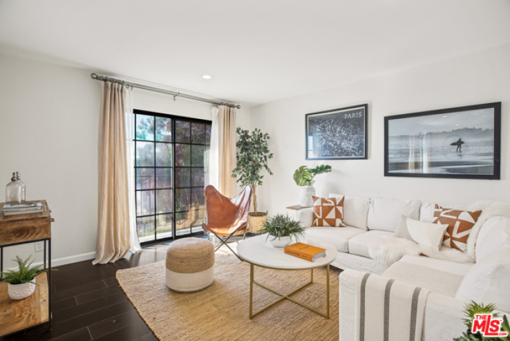 2 Bed Home for Sale in Santa Monica, California