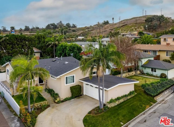 3 Bed Home for Sale in Culver City, California
