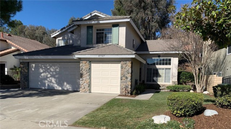 4 Bed Home for Sale in Castaic, California