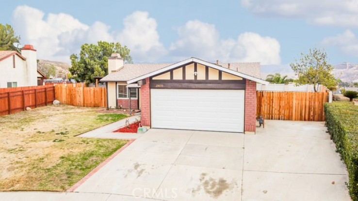 3 Bed Home for Sale in Castaic, California