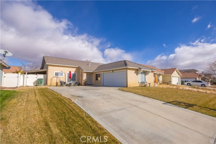 3 Bed Home for Sale in Rosamond, California