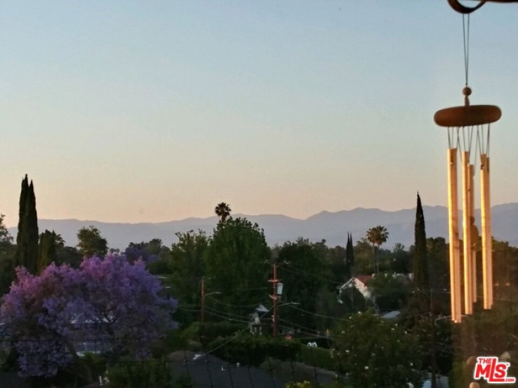 2 Bed Home for Sale in Studio City, California
