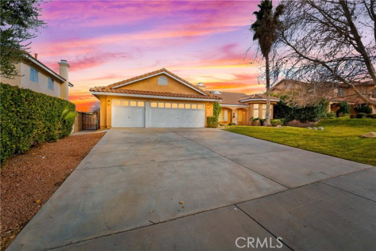 4 Bed Home for Sale in Palmdale, California