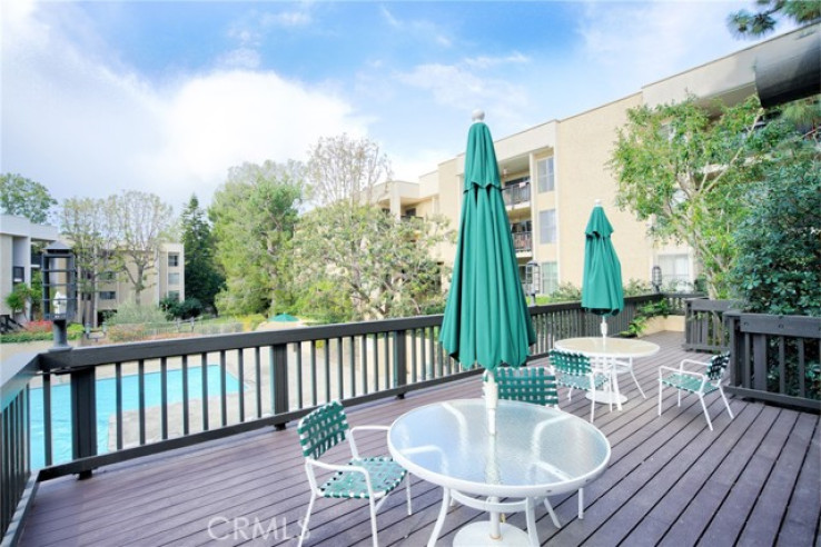 1 Bed Home for Sale in Culver City, California
