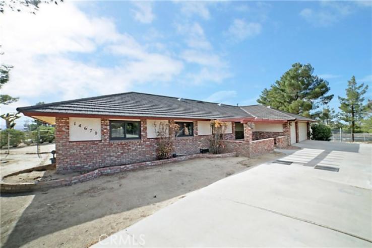 3 Bed Home for Sale in Apple Valley, California