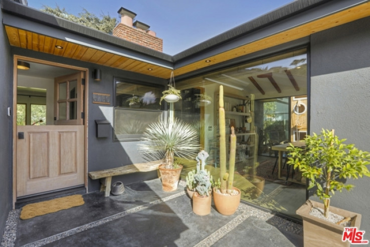 3 Bed Home for Sale in Los Angeles, California
