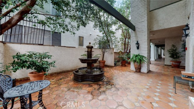 2 Bed Home for Sale in Santa Monica, California