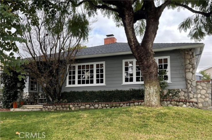 3 Bed Home for Sale in Burbank, California