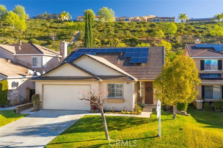 4 Bed Home for Sale in Saugus, California