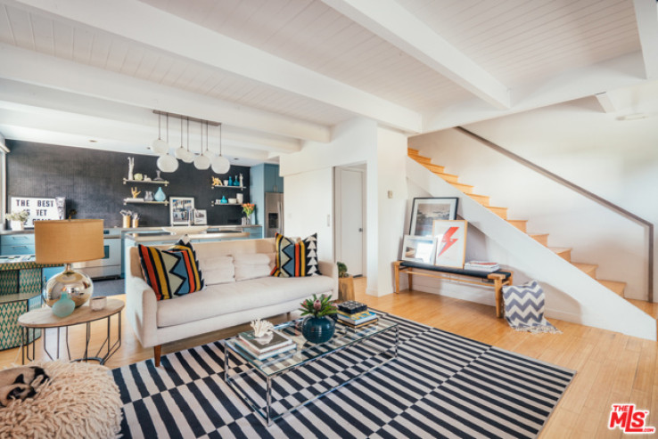 2 Bed Home for Sale in Santa Monica, California
