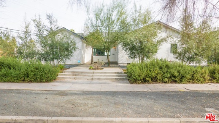 3 Bed Home for Sale in Studio City, California
