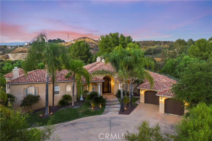 4 Bed Home for Sale in Newhall, California