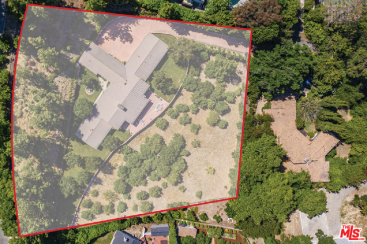 3 Bed Home for Sale in Sherman Oaks, California